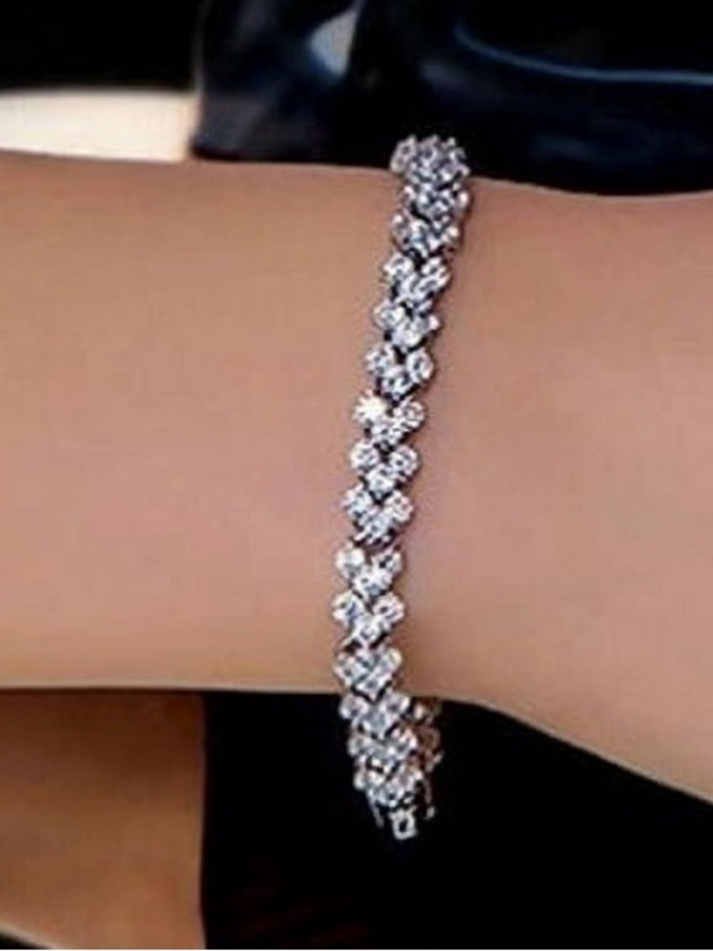 Fashion Jewelry Silver Crystal Heart-Link Tennis Bracelet